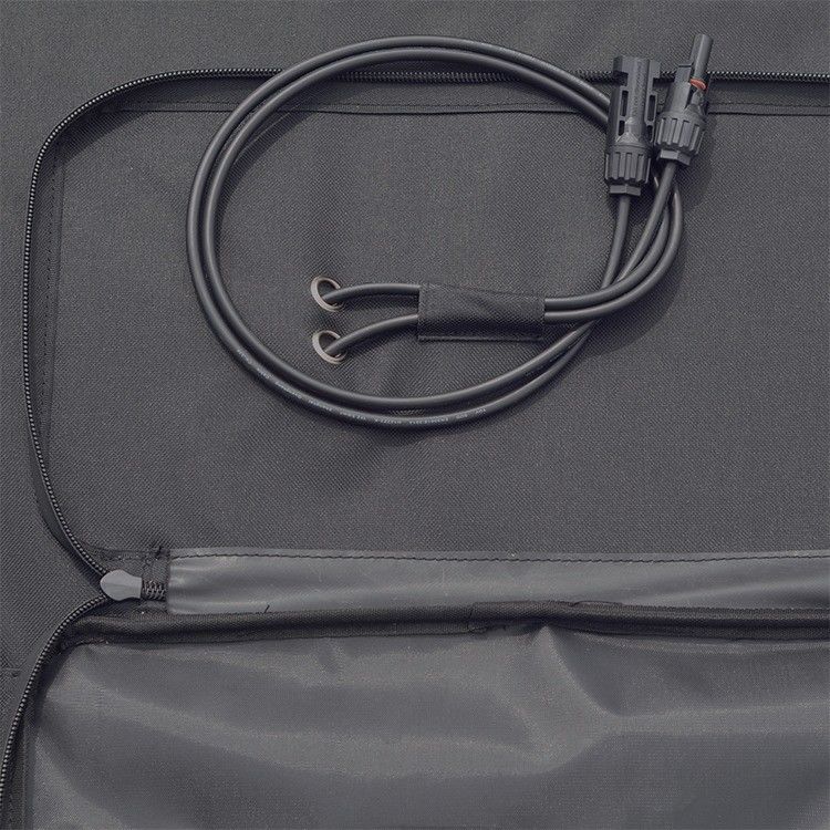 156.75mmx156.75mm الخلايا 100W كيس الطاقة الشمسية قابلة للطي مع MC4 مخرج USB وتصميم محمول